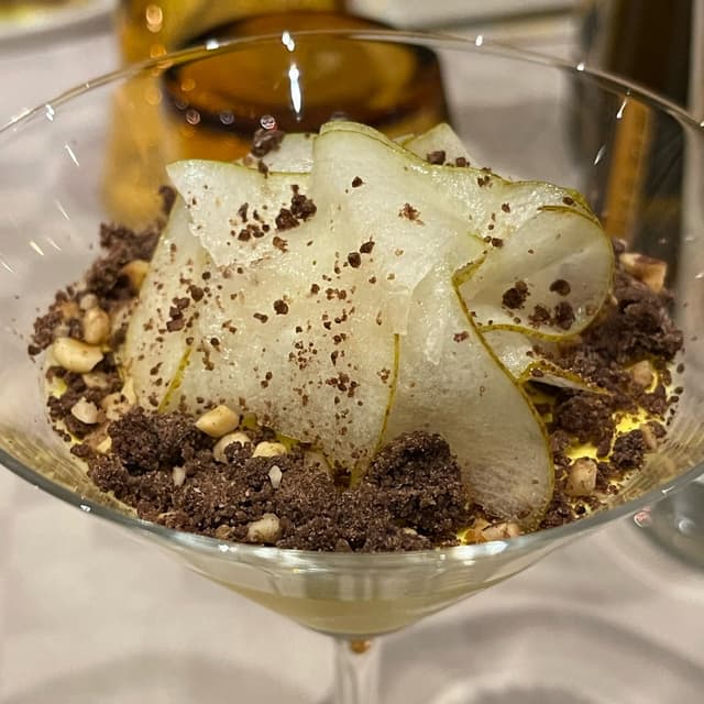 Photo of the dish “Dessert Crema allo zafferano e pere”