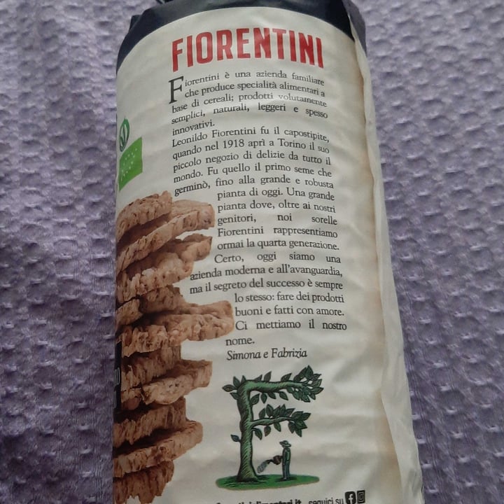 photo of Fiorentini Gallette Bio Sorgo E Canapa shared by @carmiveg on  27 Apr 2024 - review