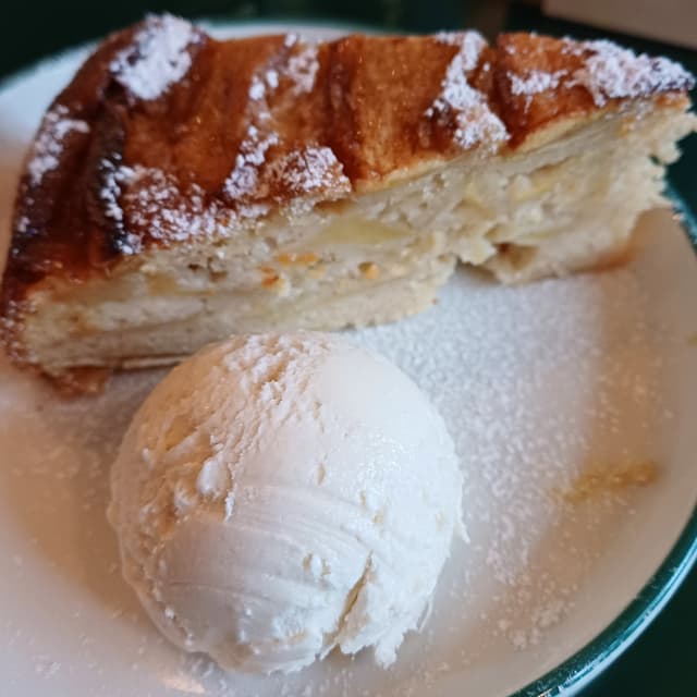 Photo of the dish “Apple pie”