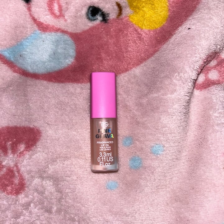 photo of Primark Beauty Lip balm shared by @millina03 on  04 Apr 2024 - review