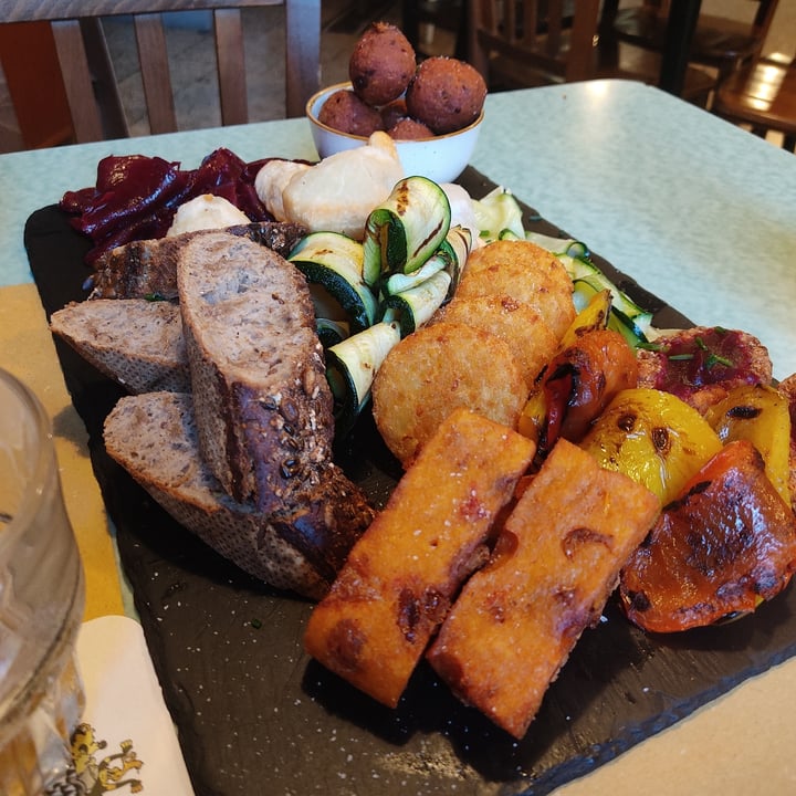 photo of TuMiTurbi AntiMisto Vegano shared by @lauranguis on  05 Jun 2024 - review