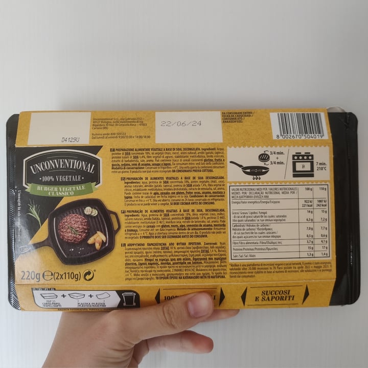 photo of Unconventional Burger Vegetale Classico - Classic Burger shared by @ardemia on  03 Jun 2024 - review