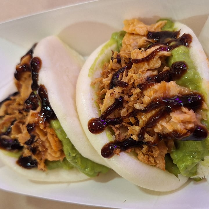 photo of Green M'ama Green Bao Salmon plant based shared by @stefyveg on  03 May 2025 - review