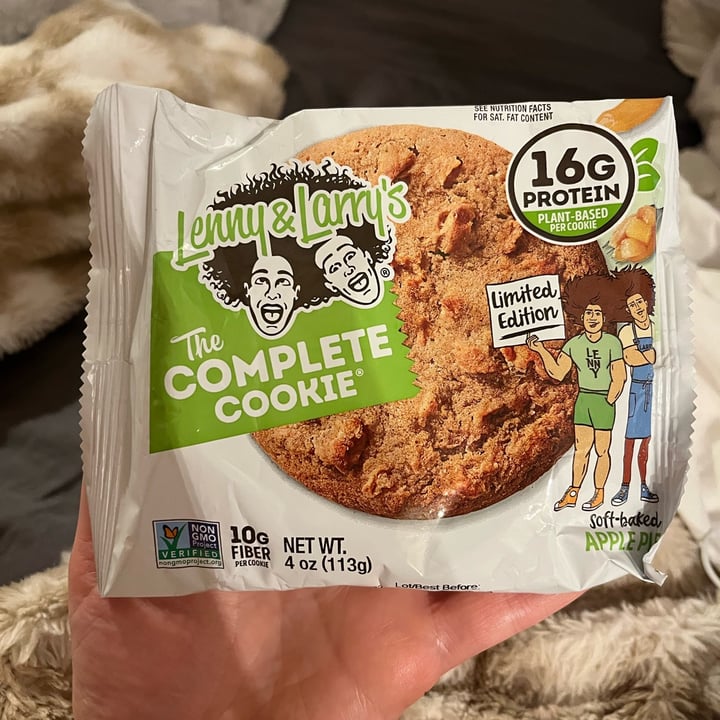 photo of Lenny & Larry’s The Complete Cookie Apple Pie shared by @ameriamber on  28 Sep 2025 - review