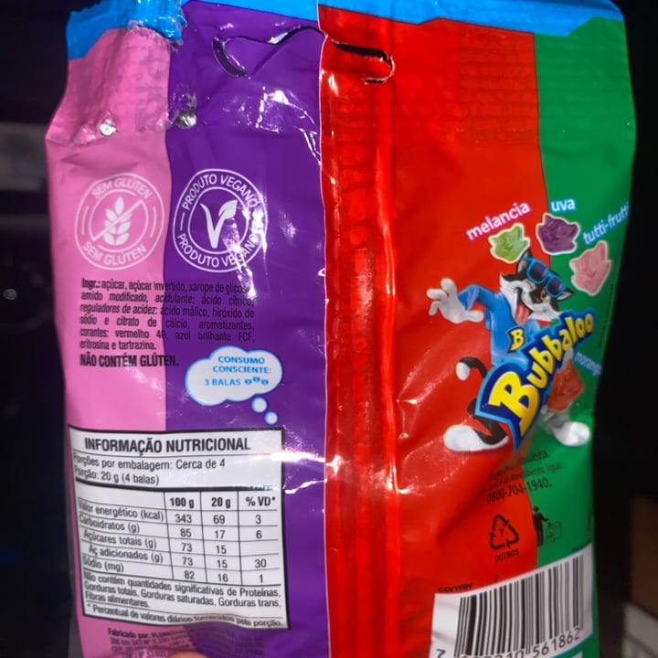 photo of Bubbaloo bala super macia mix de sabores shared by @malu26 on  02 Apr 2024 - review