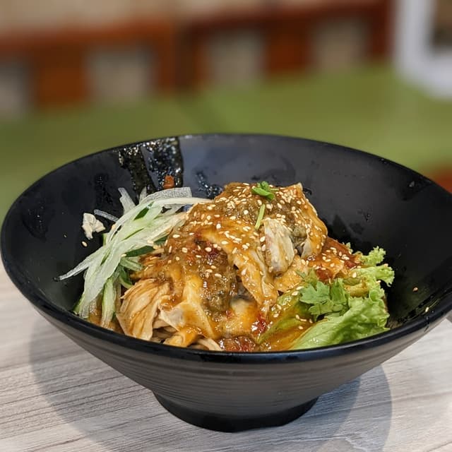 Photo of the dish “Signature Chicken Noodles”