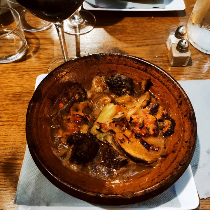photo of Le Cachotier Vegan cassoulet shared by @dontinella on  02 Oct 2023 - review