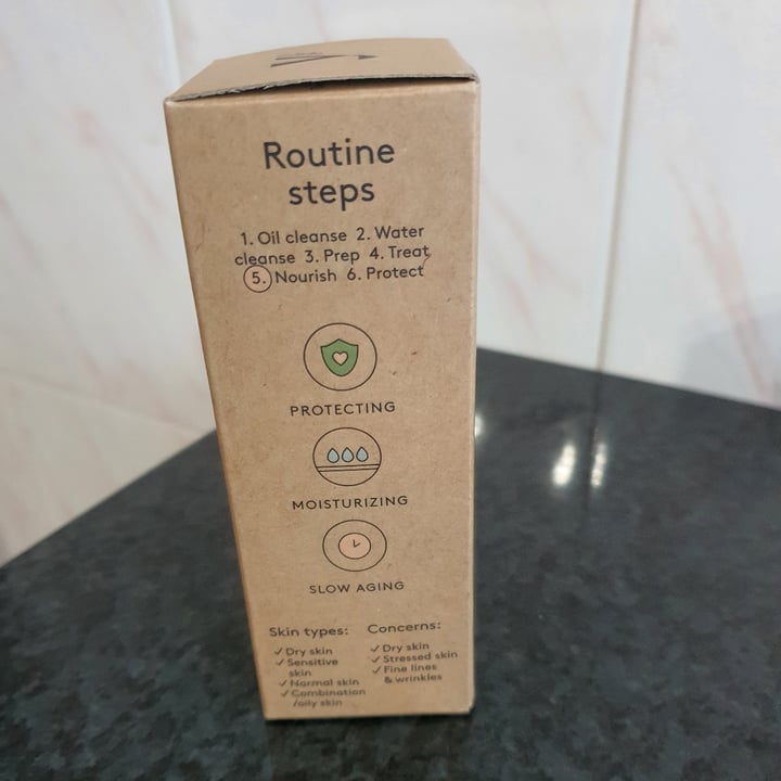 photo of Yepoda The Make My Day Cream shared by @chiaraar on  03 Jun 2024 - review