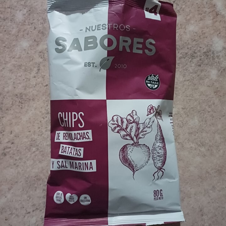 photo of Nuestros Sabores Chips de papas, pimienta y sal marina shared by @abiretamales on  03 Oct 2024 - review