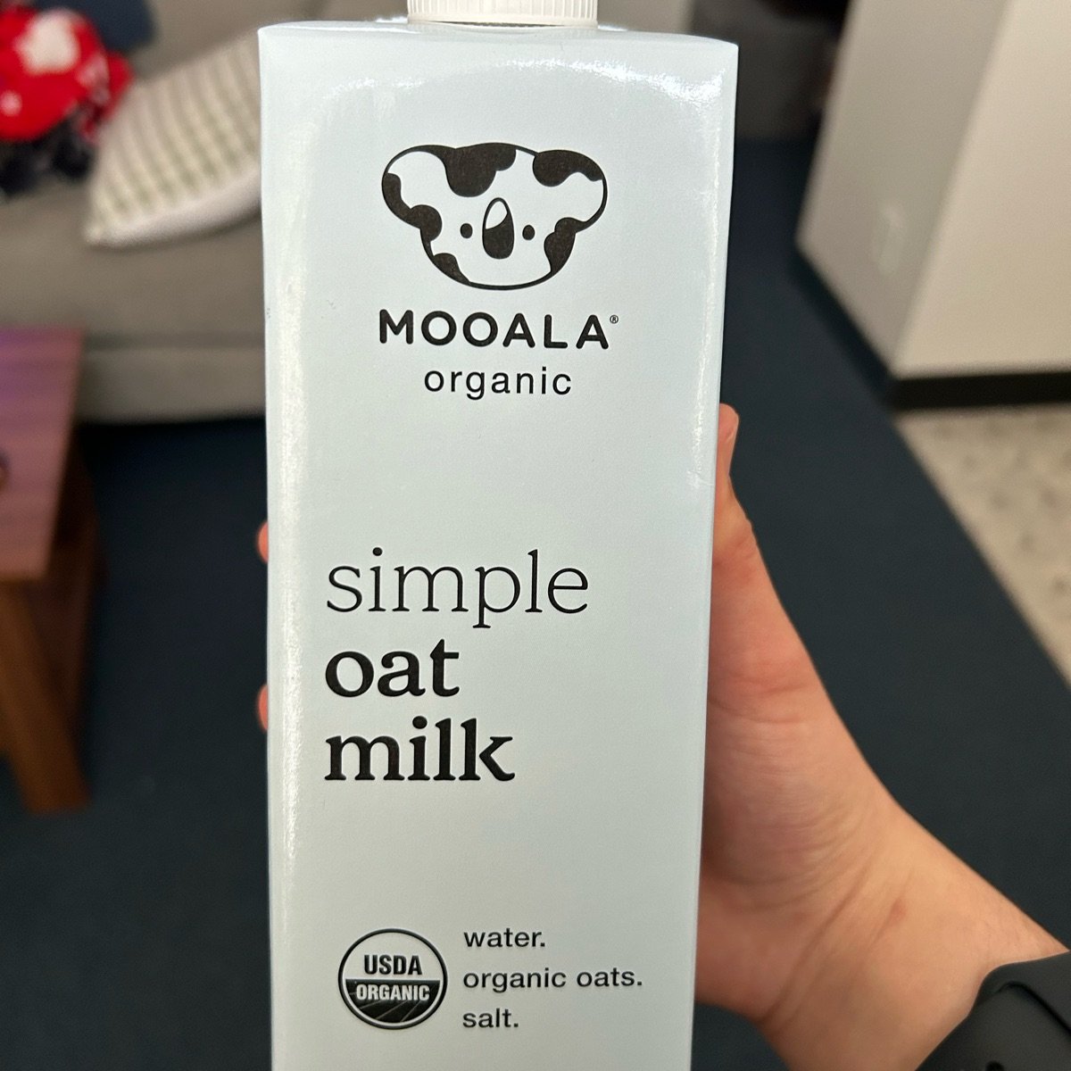 Simple Oat Milk from Mooala - Vegan Product Reviews & Ratings | abillion