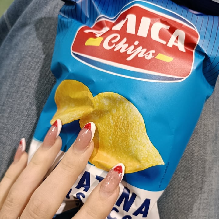 photo of Amica Chips l'originale shared by @sonounwaffle on  02 Mar 2024 - review
