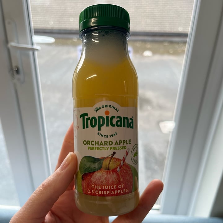 photo of Tropicana Orchard Apple Juice shared by @ameriamber on  25 Aug 2025 - review