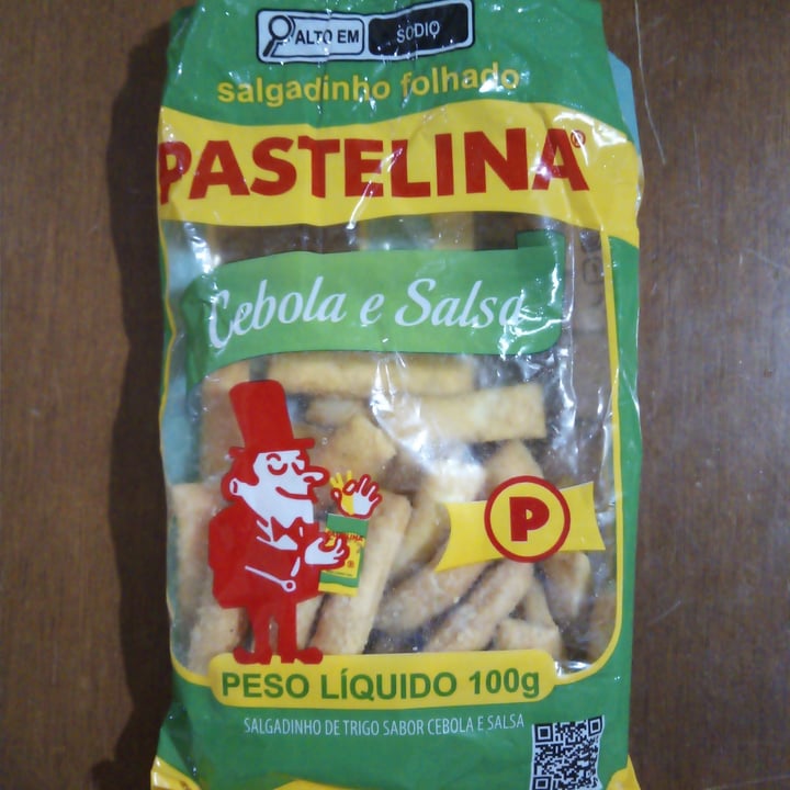 photo of Pastelina Salgadinho Folhado Salsa e Cebola shared by @distarvegan on  04 Jul 2024 - review
