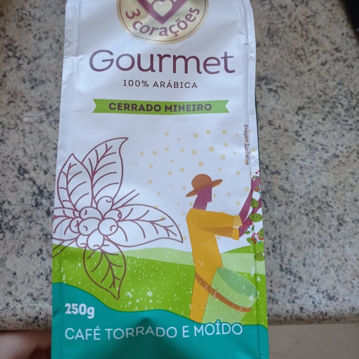 photo of Cafe 3 corações café 3 corações gourmet cerrado mineiro shared by @thaiszanchettin on  30 Jun 2024 - review