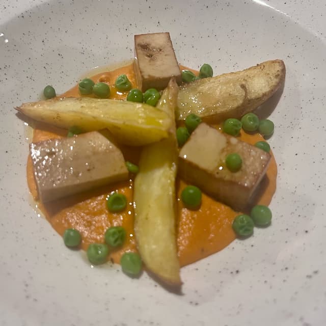 Photo of the dish “Paneer matar con patate al cumino”