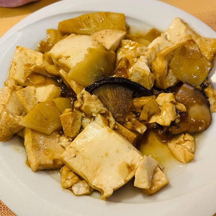 photo of La Grande Cina Tofu, bambù e funghi shared by @miba on  25 Sep 2023 - review