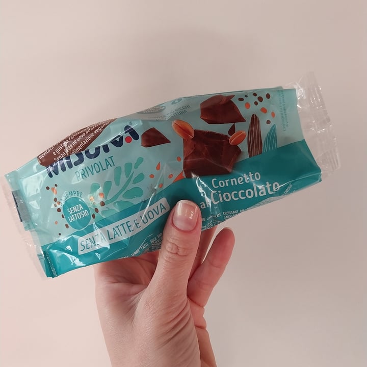 photo of Misura 6 cornetti al cioccolato shared by @veganvicky on  05 Nov 2023 - review