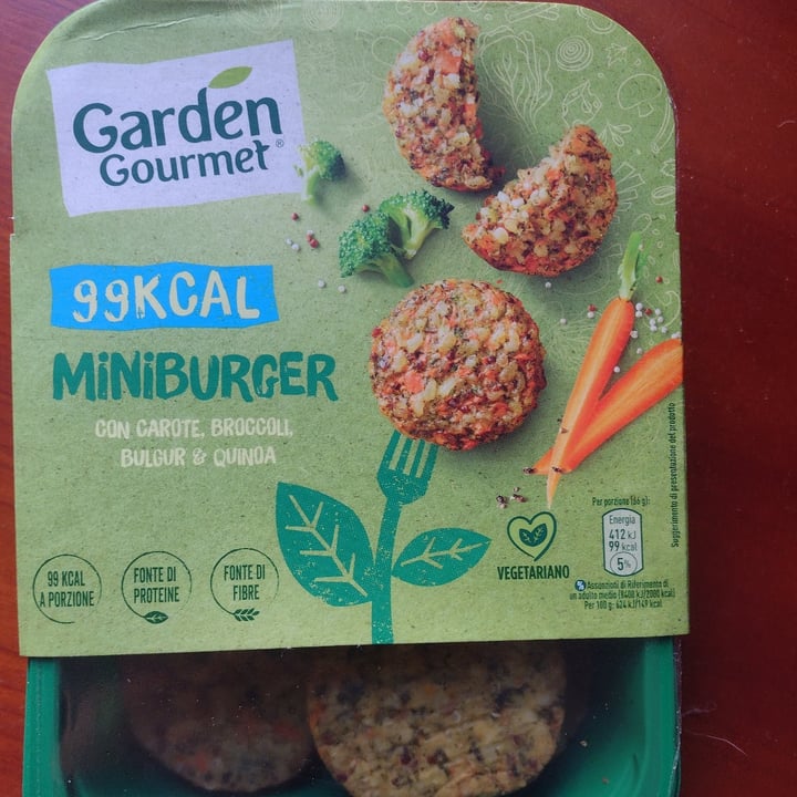 photo of Garden Gourmet miniburger con carote broccoli bulger e quinoa shared by @dratini on  08 Nov 2023 - review