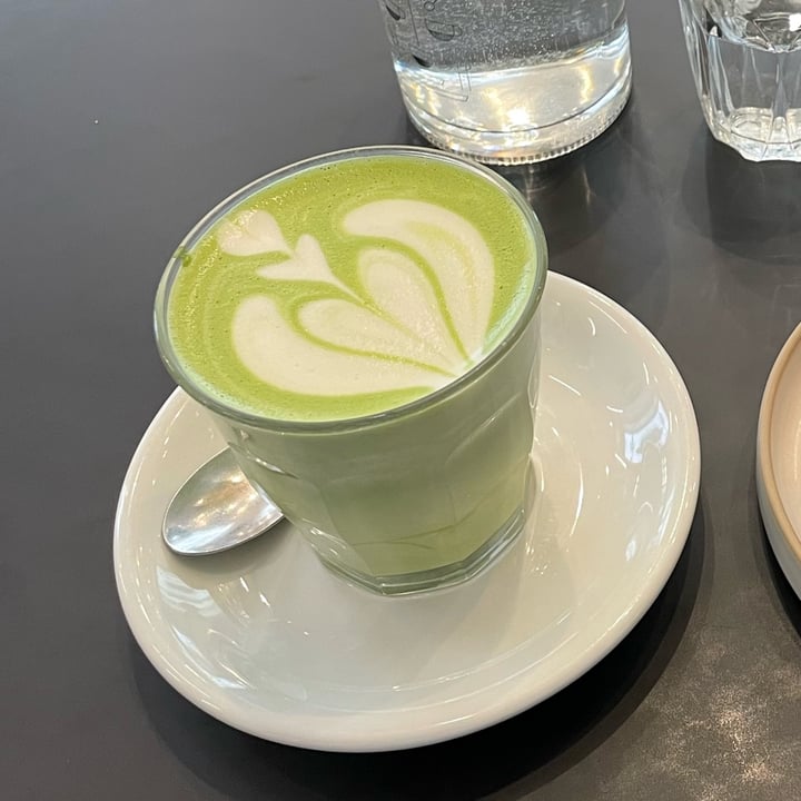 photo of Frank. Matcha Latte (Almond Milk) shared by @camic on  19 Mar 2025 - review
