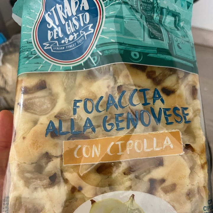 photo of Strada del gusto Focaccia alle cipolle shared by @moccymoccy on  13 May 2024 - review