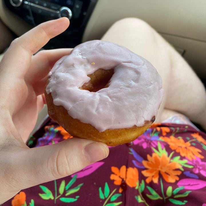 photo of bakery Frimout Donut shared by @helena12345 on  11 Jun 2024 - review