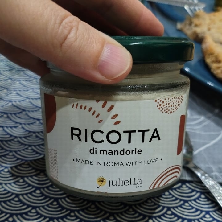 photo of julietta lab Ricotta di mandorle shared by @joellevd on  11 Aug 2025 - review