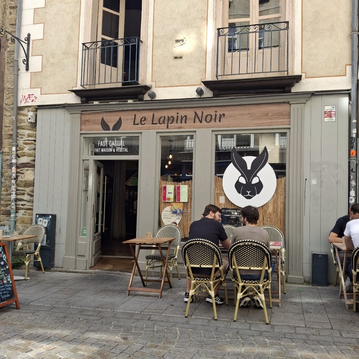 photo of Le Lapin Noir Lenticchie dahl e falafel shared by @avlescri on  22 Aug 2025 - review