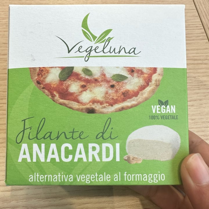 photo of Vegeluna Filante Di Anacardi shared by @marinaricettevegan on  16 Jan 2024 - review