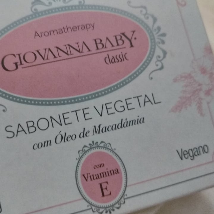 photo of Giovanna baby sabonete com óleo de macadâmia shared by @vegauaumor on  29 Nov 2023 - review