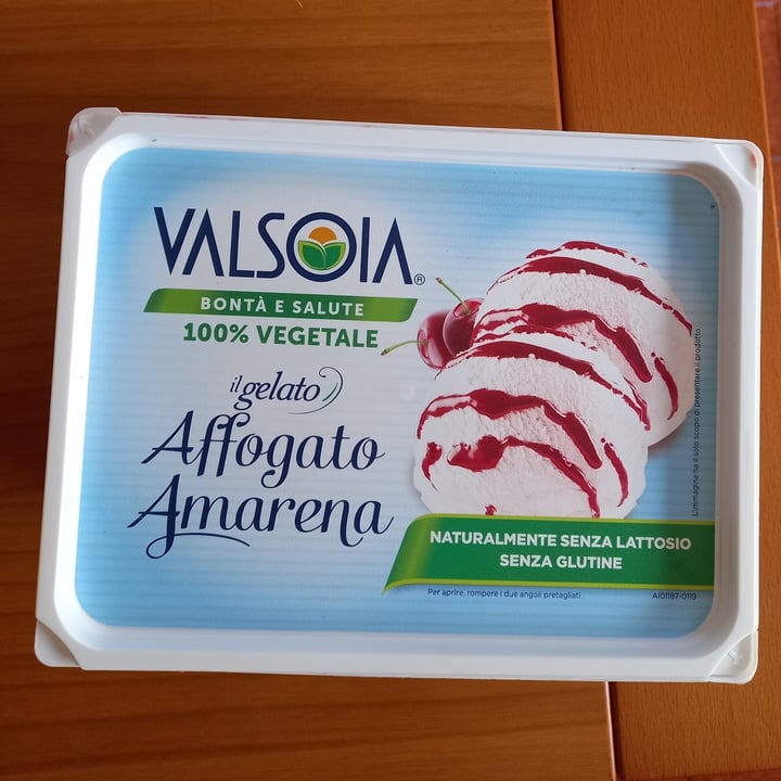 photo of Valsoia Gelato Affogato Amarena shared by @macri on  21 Aug 2023 - review