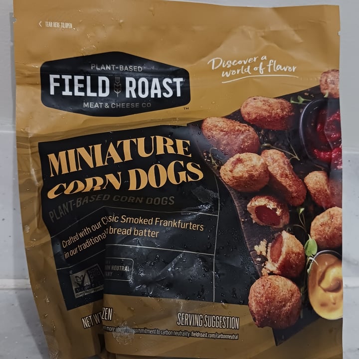 photo of Field Roast Miniature Corn Dogs shared by @heartartichokehearts on  14 Oct 2023 - review