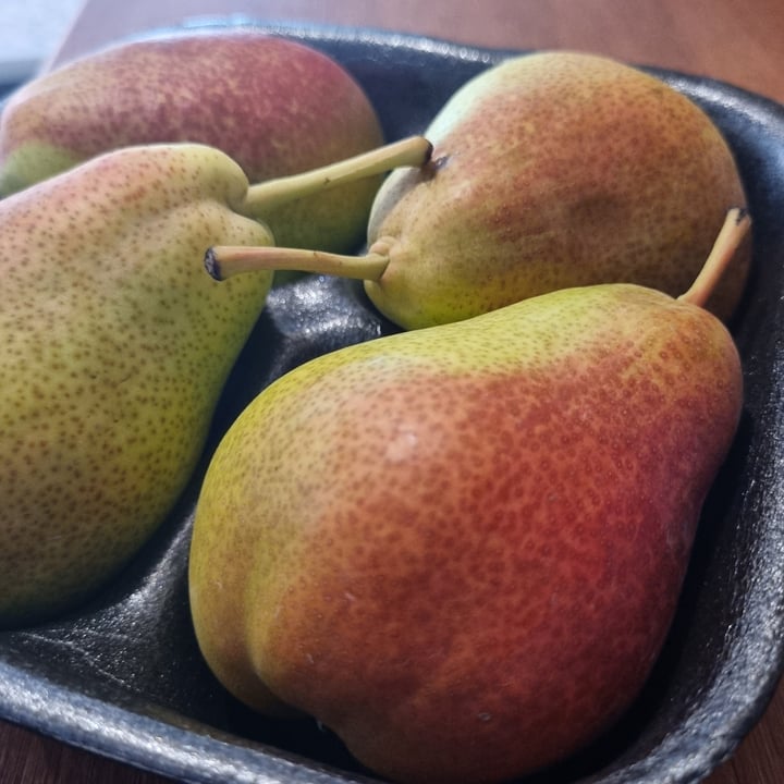 photo of Woolworths Food Forelle pears shared by @carmz on  07 Nov 2023 - review