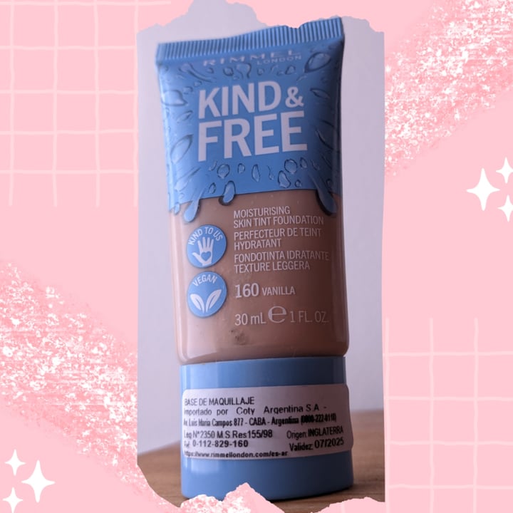 photo of Rimmel Kind & Free base de maquillaje shared by @candeconbuzo on  09 Jan 2024 - review