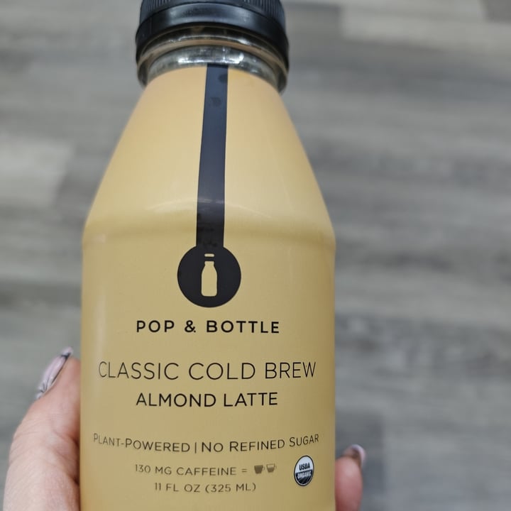photo of Pop & Bottle Classic Cold Brew Almond Latte shared by @yunafreya on  03 Mar 2025 - review