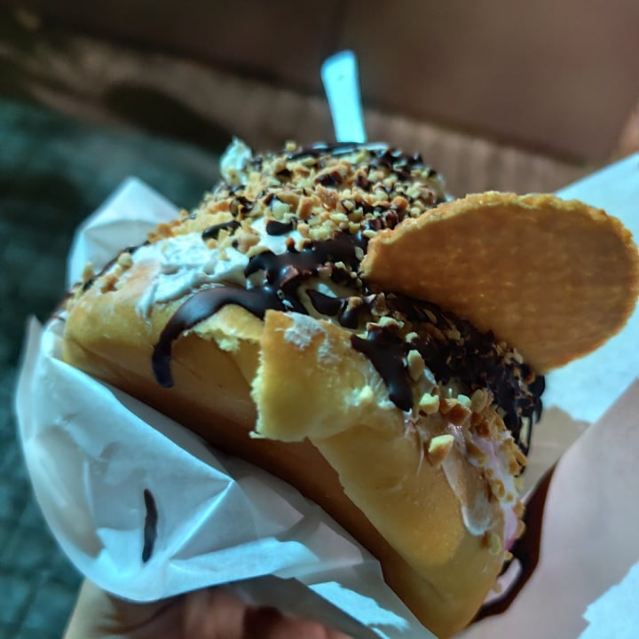 photo of Gelateria Azzurra Brioche gelato shared by @lisabambinasaggia on  14 Jul 2025 - review