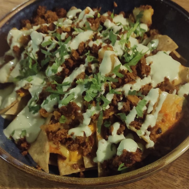 photo of La Poblana Vegan Nachos shared by @sumarhvonn on  23 Jan 2024 - review