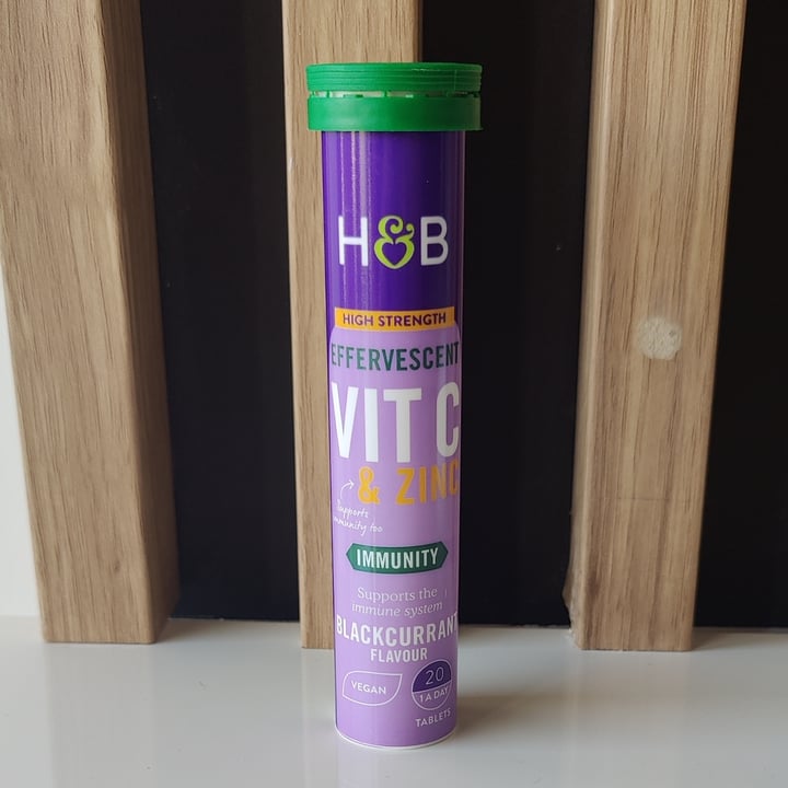 Holland & Barrett Vit C & Zinc Blackcurrant Flavour Review abillion