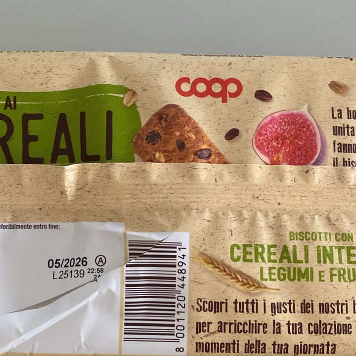 photo of Coop biscotti ai cereali shared by @ema79 on  22 Jul 2025 - review
