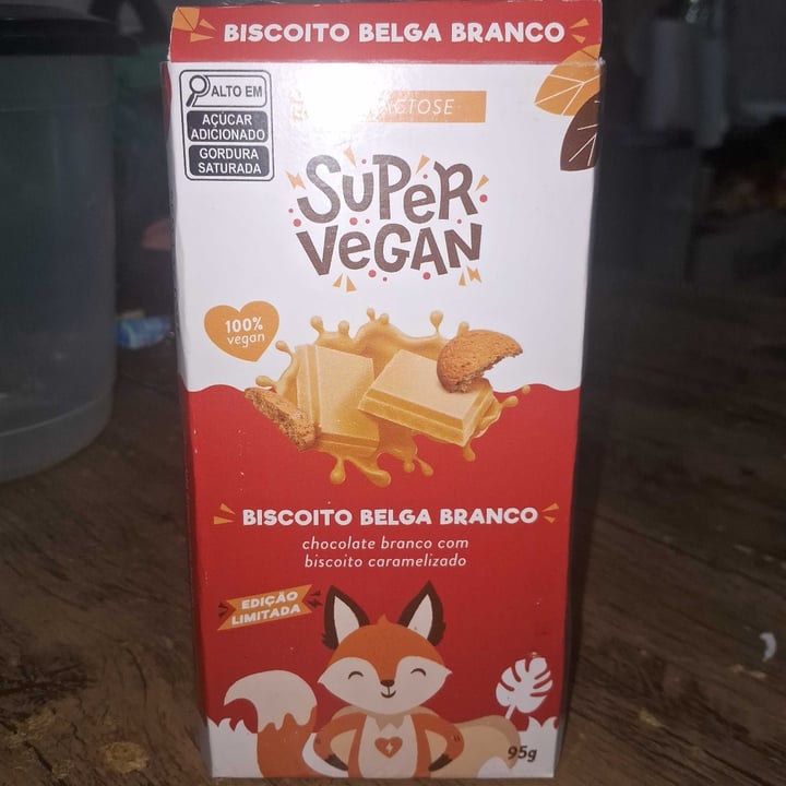 photo of Super Vegan Chocolate Biscoito Belga Branco shared by @heloo on  18 Nov 2024 - review