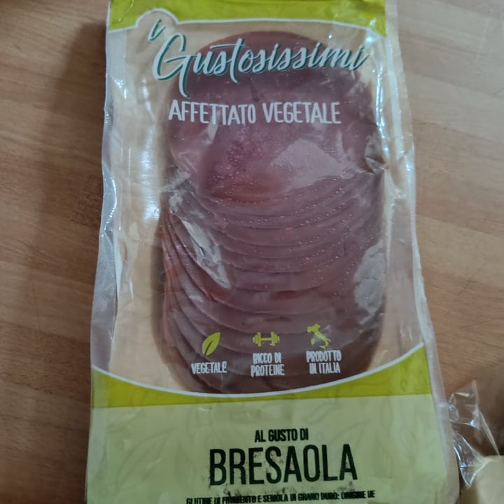 photo of I gustosissimi affettato vegetale gusto bresaola shared by @littlepoppyseed on  27 Dec 2023 - review
