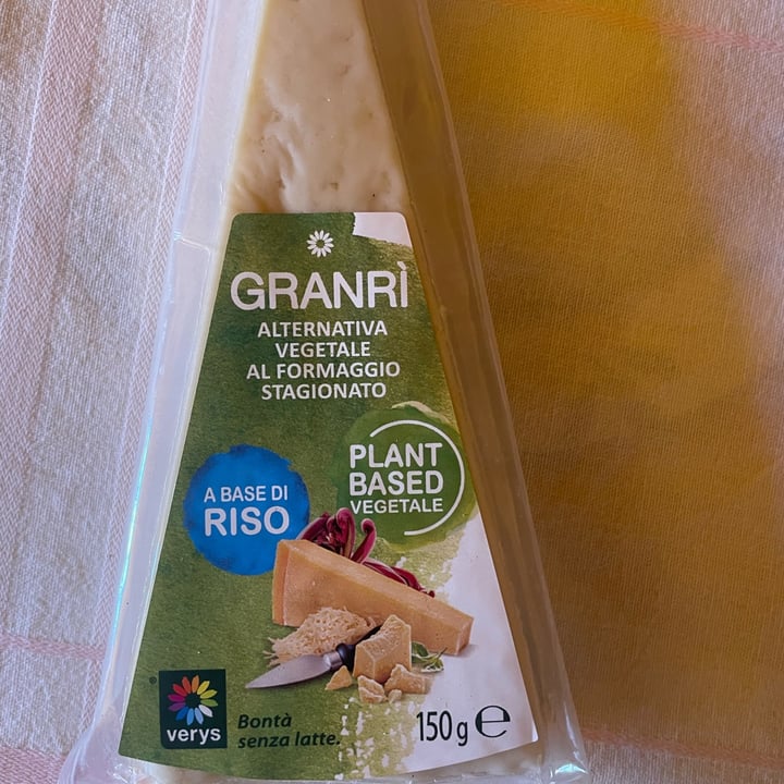 photo of GRANRÍ formaggio stagionato vegetale shared by @pacioccone on  03 Jun 2025 - review