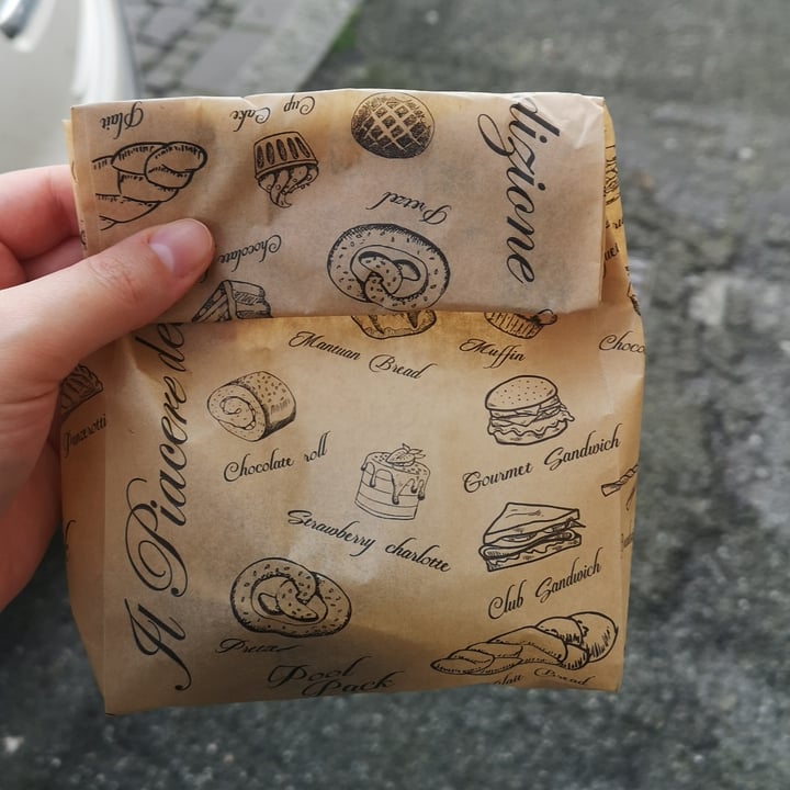 photo of Pane in salute brioche al cioccolato shared by @aleveganfoodlover on  30 May 2024 - review