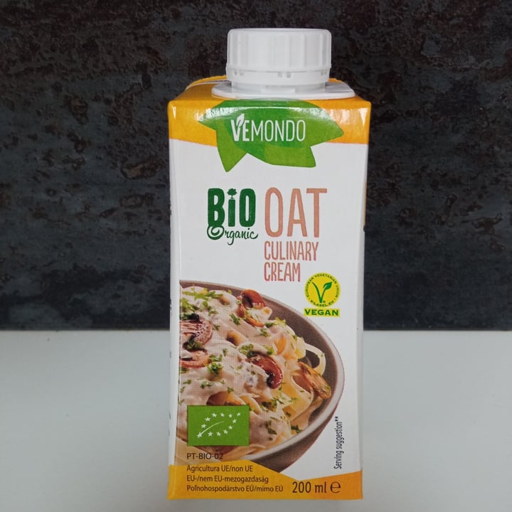 photo of Vemondo bio oat cream shared by @stefymeroni on  06 Jan 2024 - review