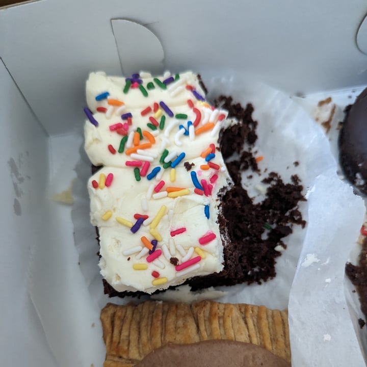 photo of Happy Little Treats iced brownie shared by @kristig on  11 Apr 2024 - review
