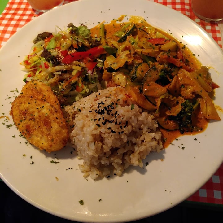 photo of TerraZen Centre vegan plate shared by @maffi1810 on  11 Jun 2025 - review