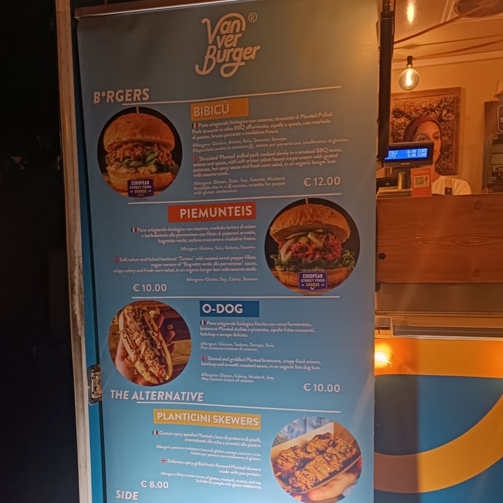 photo of Van Ver Burger Bibicu shared by @biancafurii on  06 Aug 2024 - review