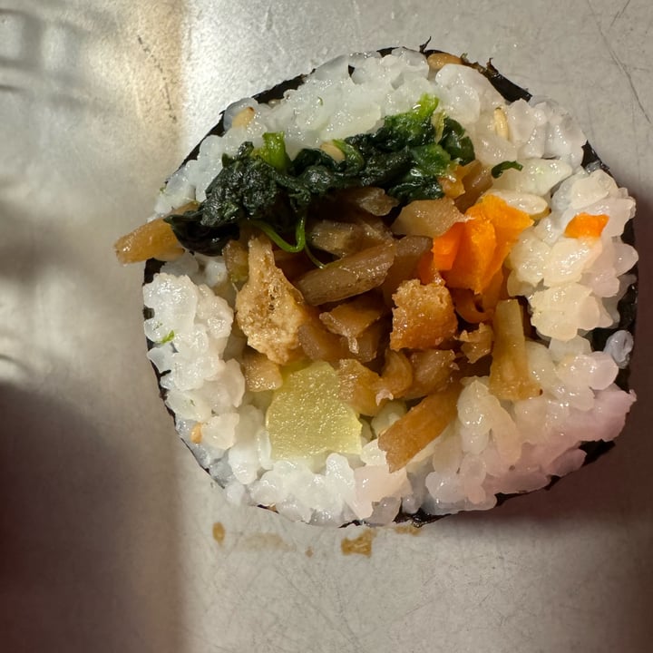 photo of Trader Joe's Kimbap shared by @ashtothexo on  24 Nov 2023 - review