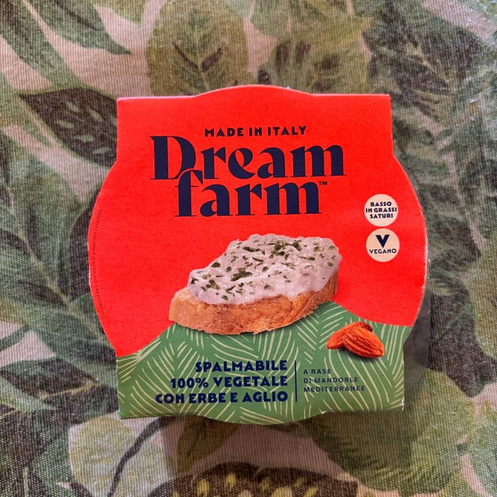 photo of Dream Farm spalmabile 100% vegetale con erbe e aglio shared by @clarodeluna on  06 Aug 2025 - review