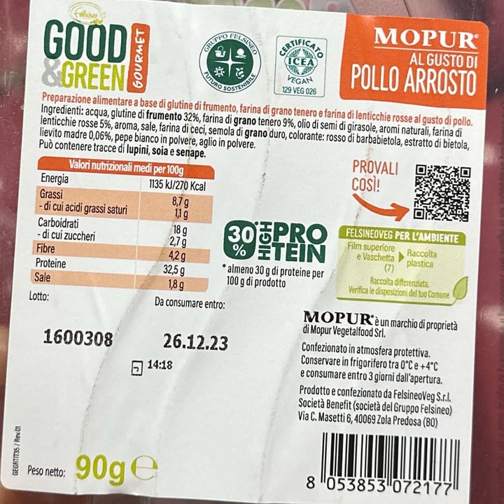 photo of Mopur vegetalfood Pollo Arrosto shared by @vegpercaso on  17 Dec 2023 - review