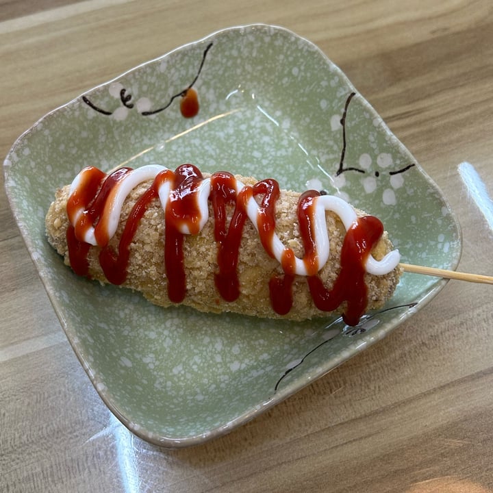 photo of 馬二娘素食 脆皮熱狗 shared by @lookingforatreat on  27 May 2024 - review